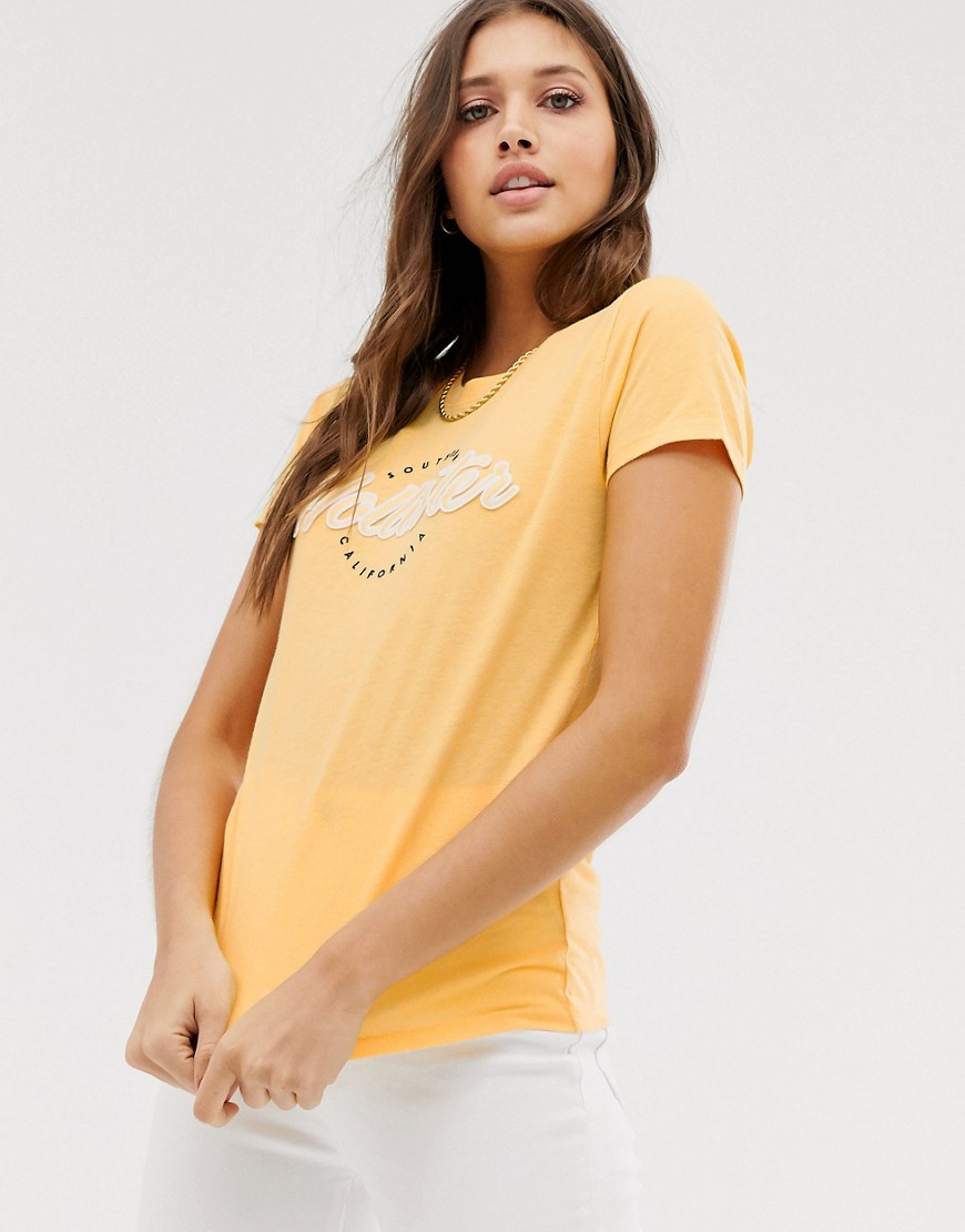 Hollister yellow logo t-shirt