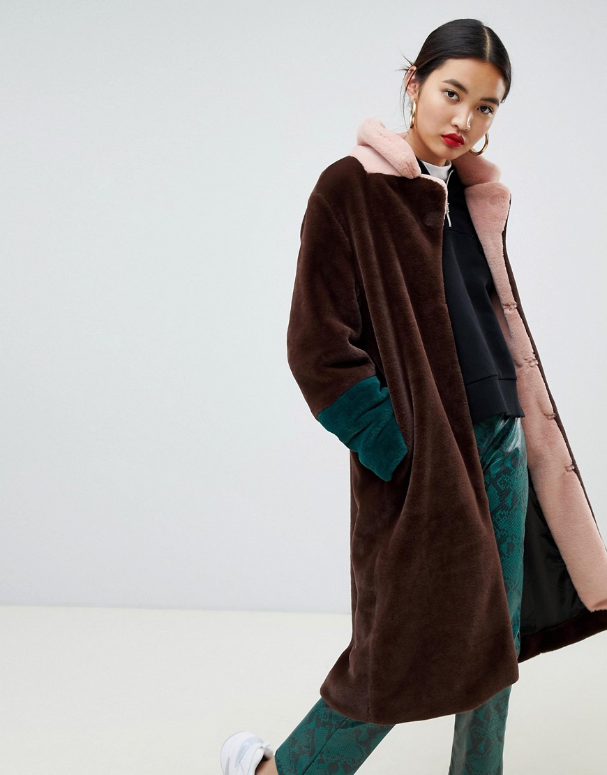Na-kd faux fur midi colour block coat in brown - Brown