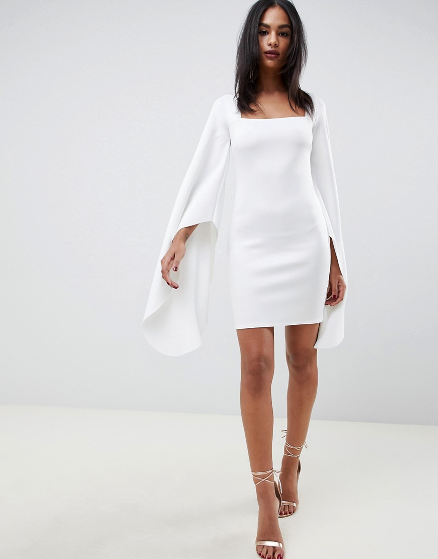 Белое платье с одним рукавом фото