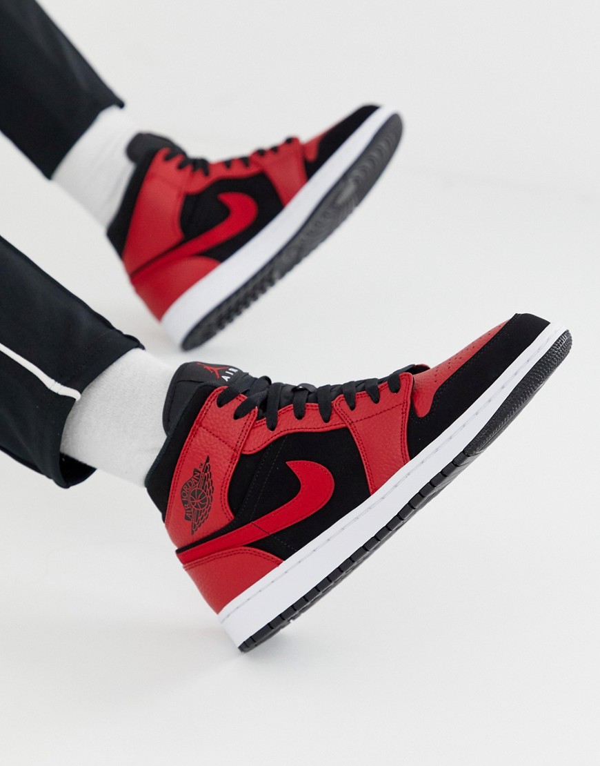 Nike Air Jordan 1 Mid Trainers In Red - Red