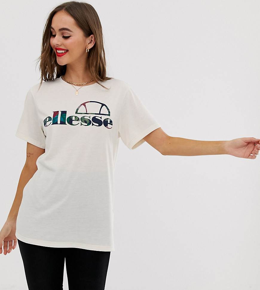 Ellesse recycled relaxed t-shirt with palm front logo
