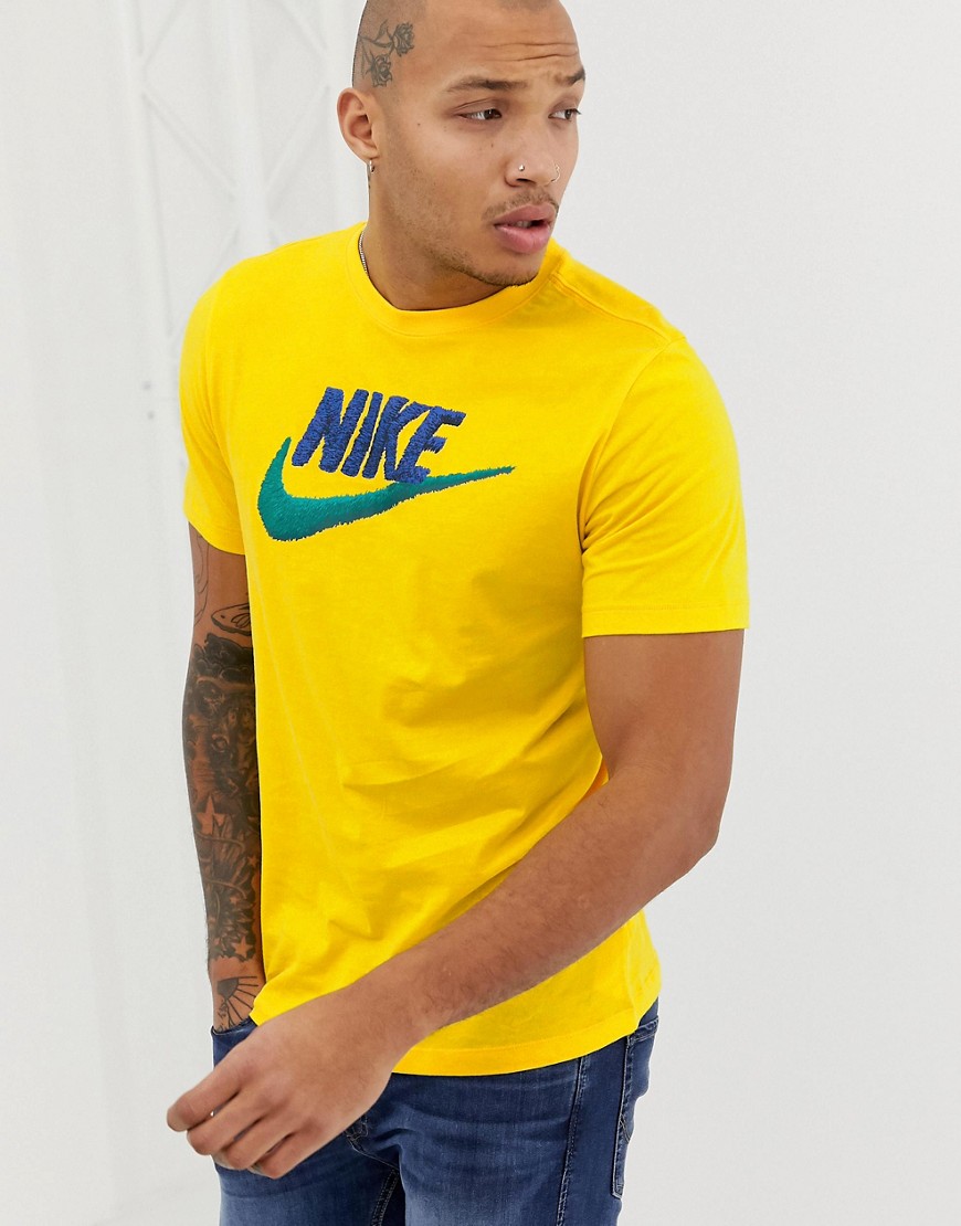 Nike Swoosh T-Shirt In Yellow