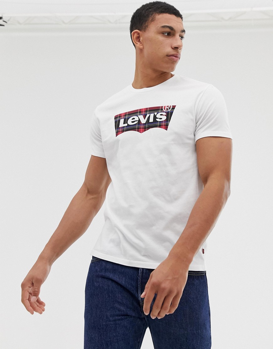 Levi's tartan batwing logo t-shirt in white