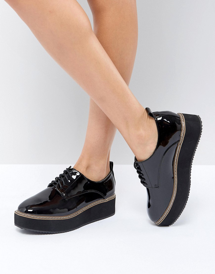 St Sana Flatform Shoe - Gloss black