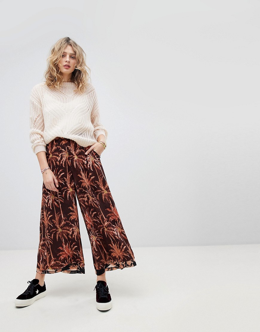 Maison Scotch Extra Wide Printed Trousers