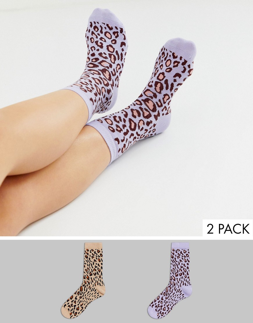 Monki 2-pack leopard print socks in lilac and peach