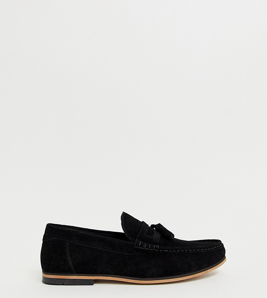 ASOS DESIGN Wide Fit tassel loafers in black suede with natural sole