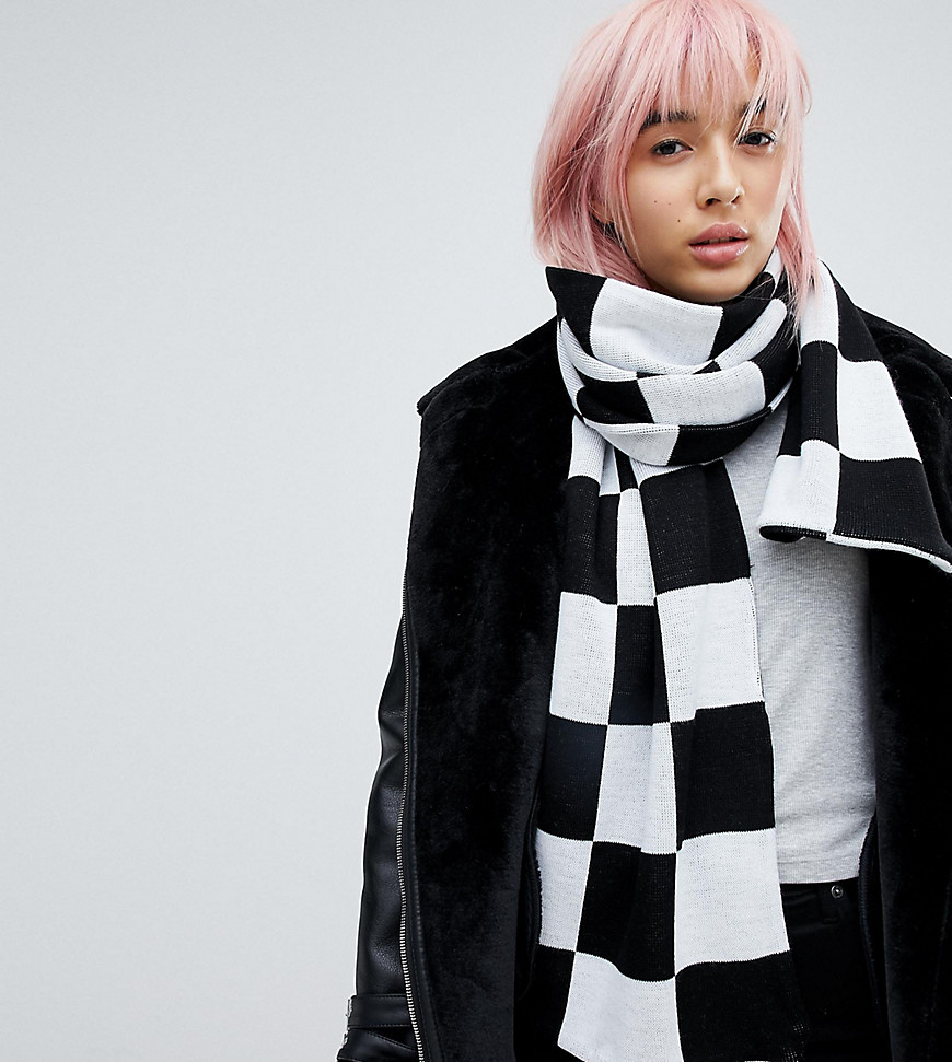 E.L.K Knitted Checkerboard Scarf - Black and white