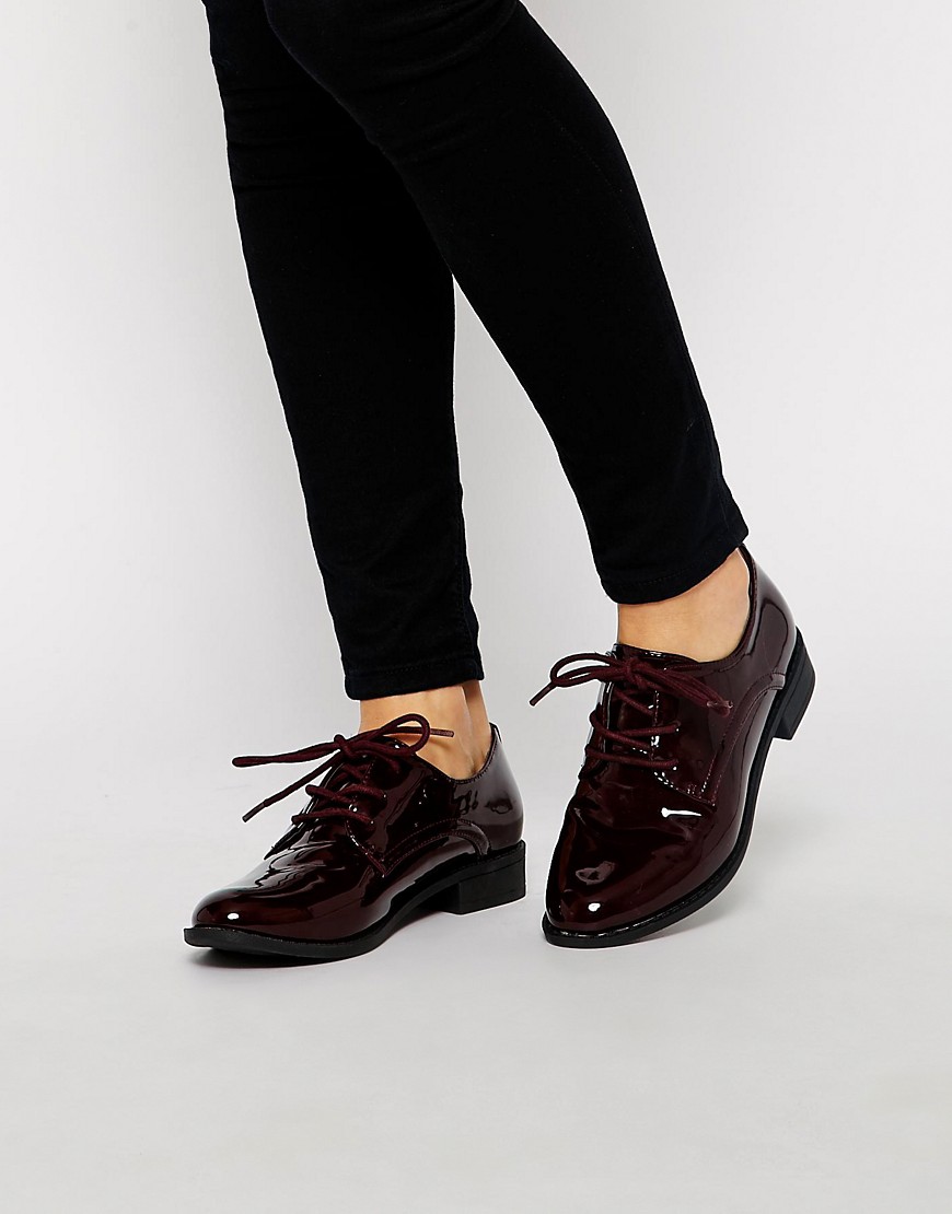 New Look | New Look Krisp Red Lace Up Brogue Shoes at ASOS