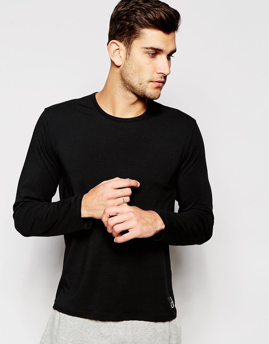 Calvin Klein | Calvin Klein Long Sleeve T-Shirt In Slim Fit at ASOS