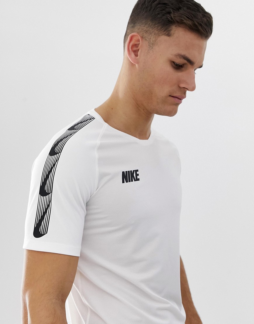 Nike Football squad t-shirt in white