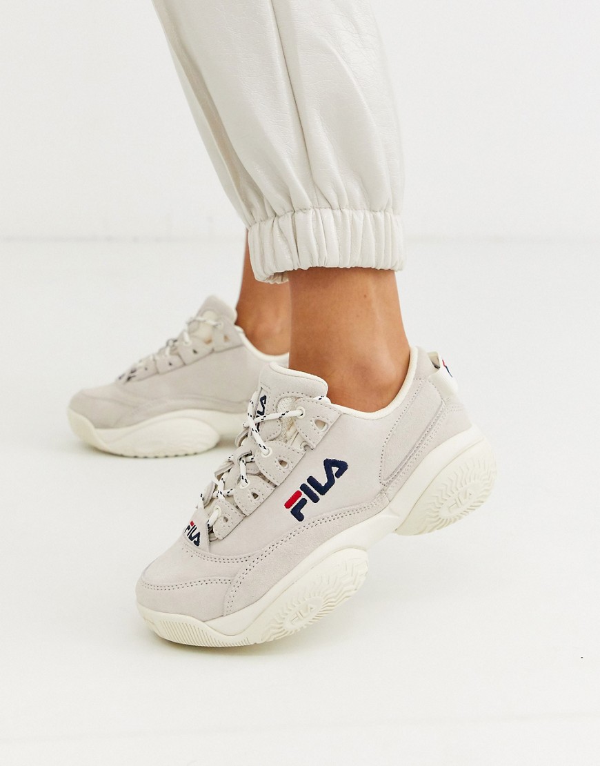 Fila Provenance trainers in sand