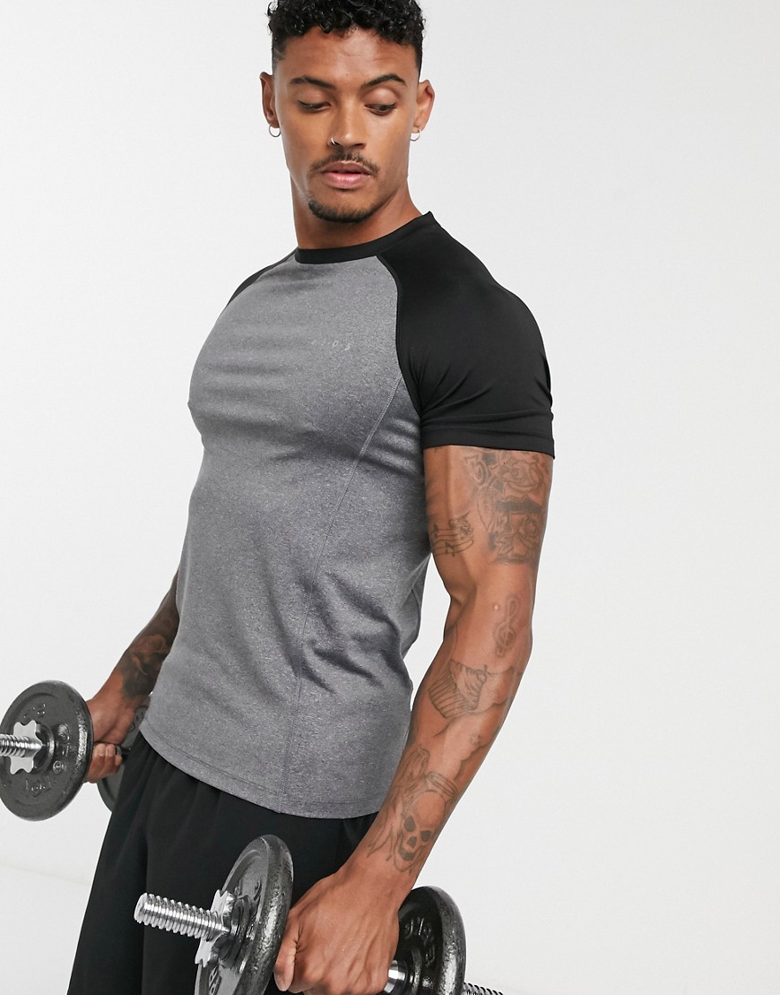 ASOS 4505 muscle training t-shirt with contrast raglan and quick dry