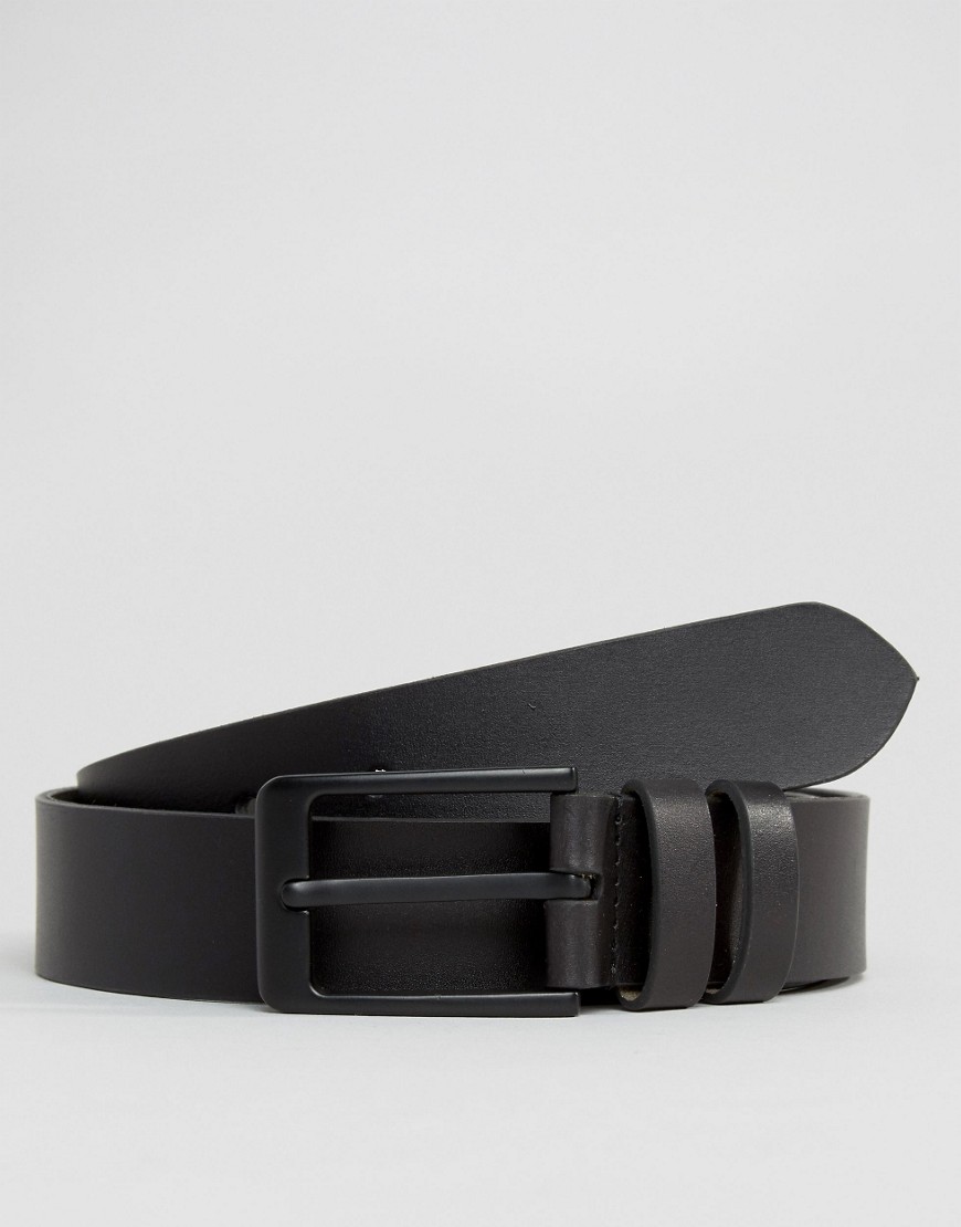 Barneys Leather Belt in Black