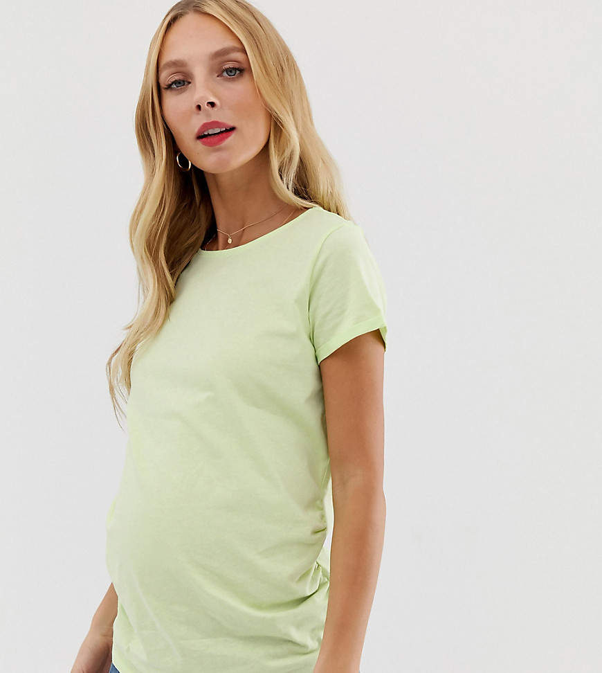 New Look Maternity tee in green