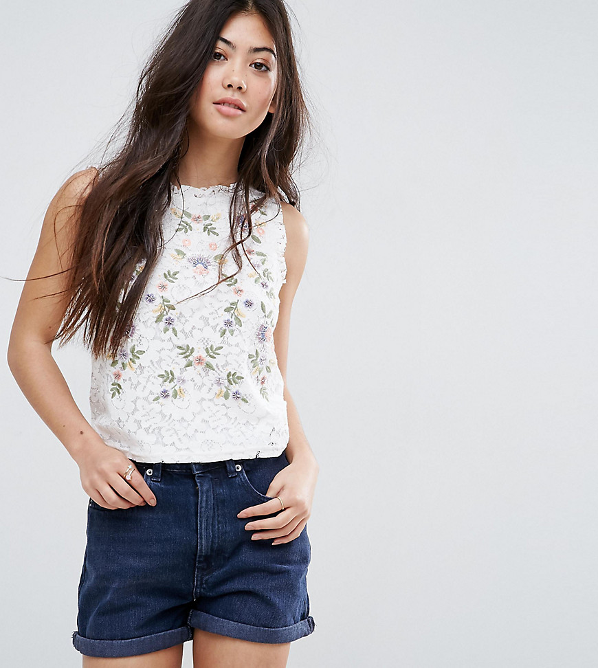 New Look Petite embroidered lace shell top in white