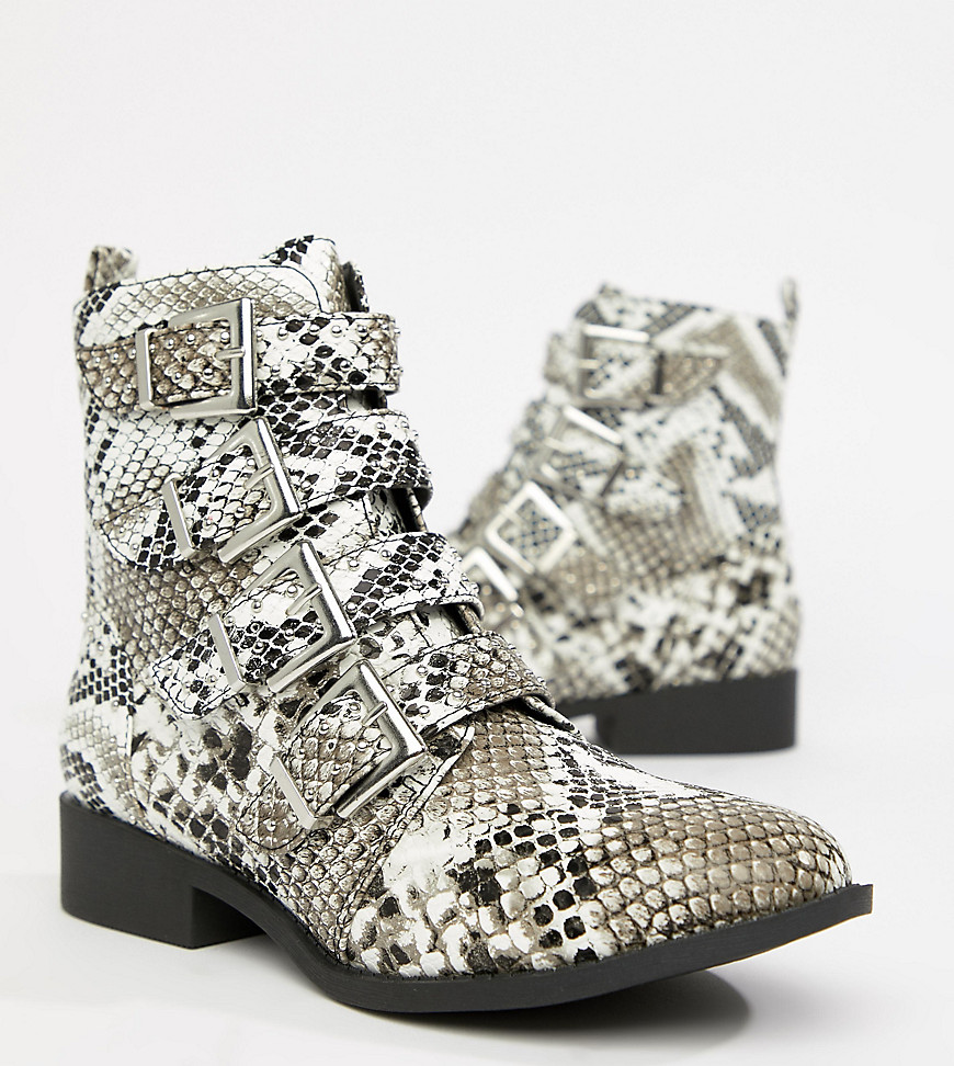 QUPID Studded Snake Flat Ankle Boots