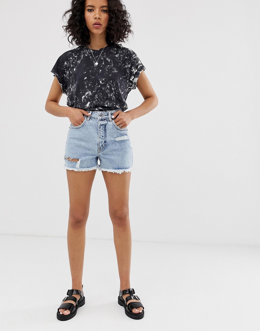 Cheap Monday recycled Donna rigid mom shorts with distressing & raw hem