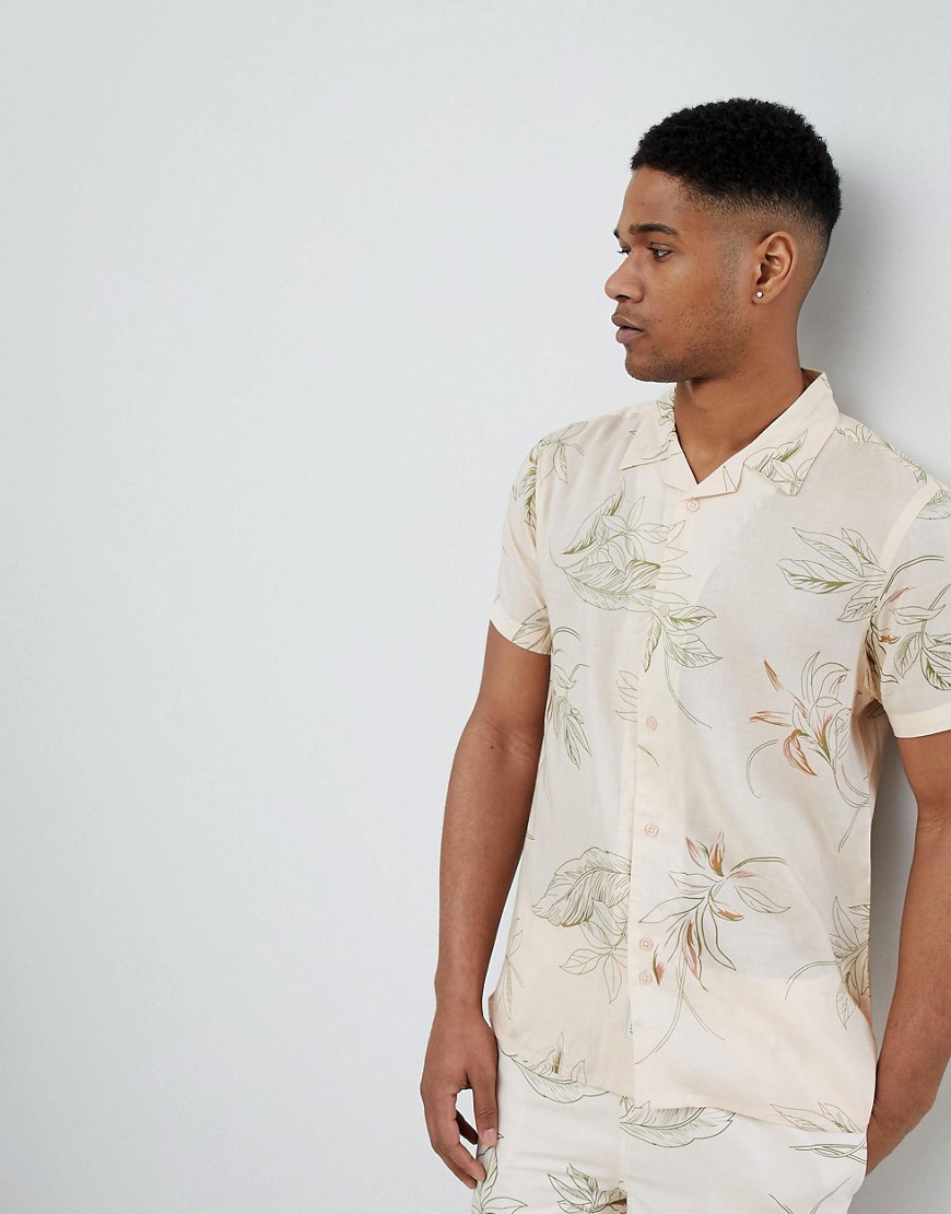 Bellfield Short Sleeve Revere Collar Shirt With Leaf Print - Washed pink