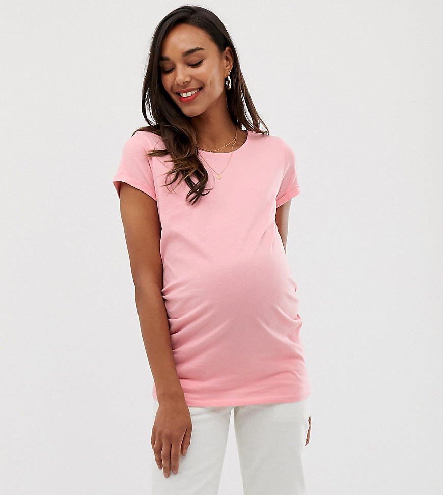 New Look Maternity tee in pink