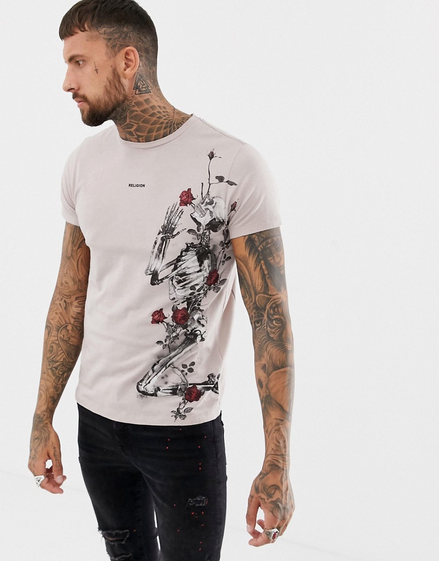 Religion muscle fit t-shirt with large praying skull and roses print