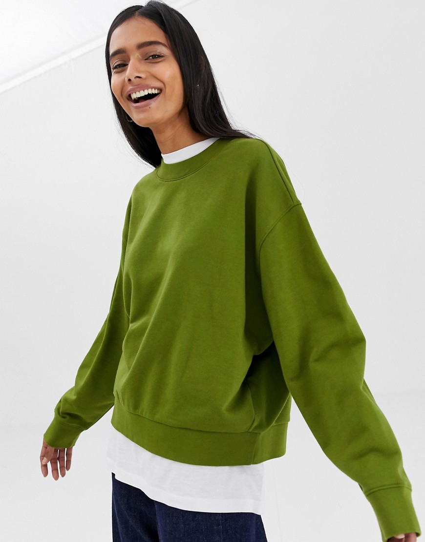 Weekday huge cropped sweatshirt in khaki green