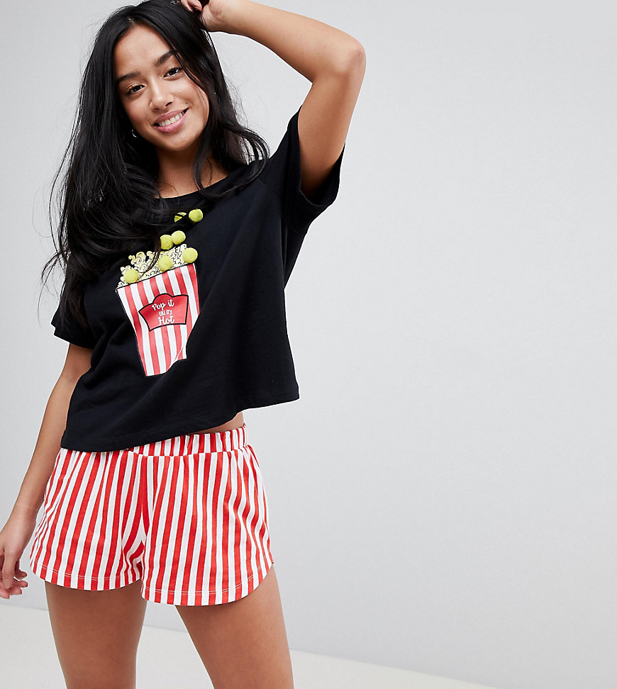 Пижамный комплект из шортов и футболки с принтом попкорна и отделкой п Asos Petite 
