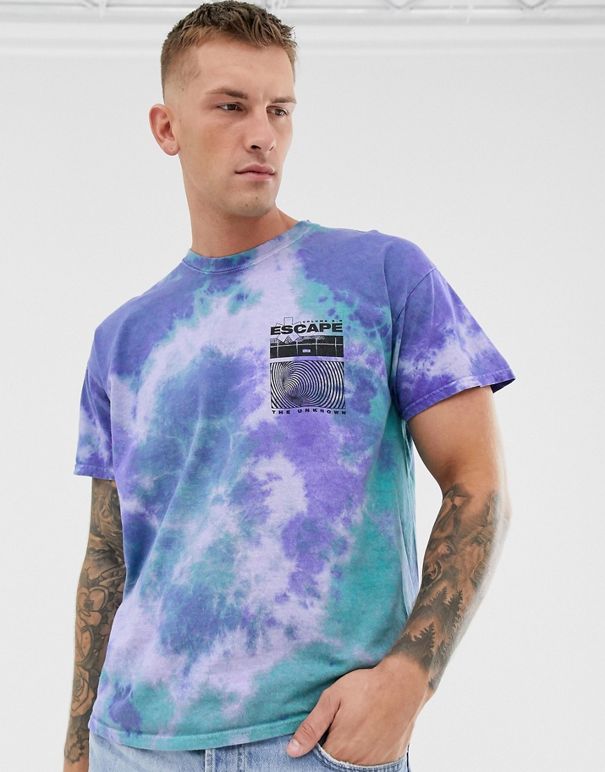 New Look escape front and back washed t-shirt in purple