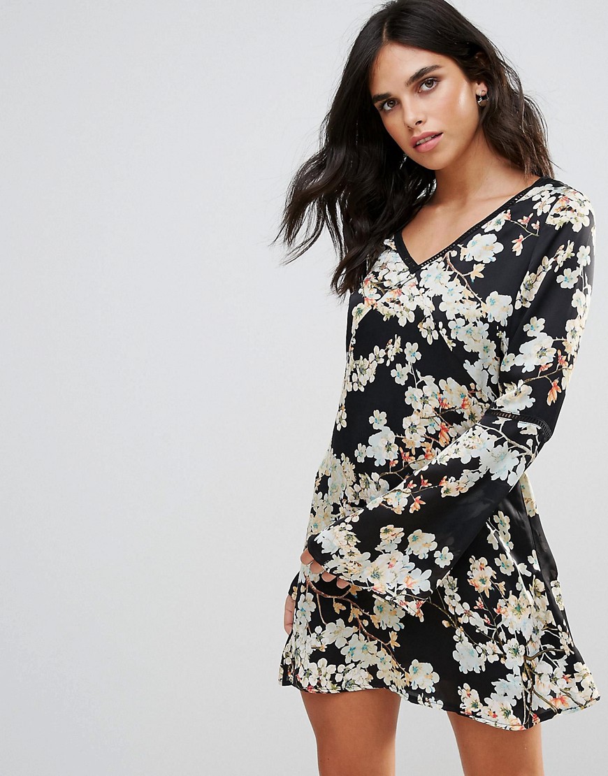 Wyldr Show Me The Way Magic Flower Printed Tea Dress With Trim Inserts