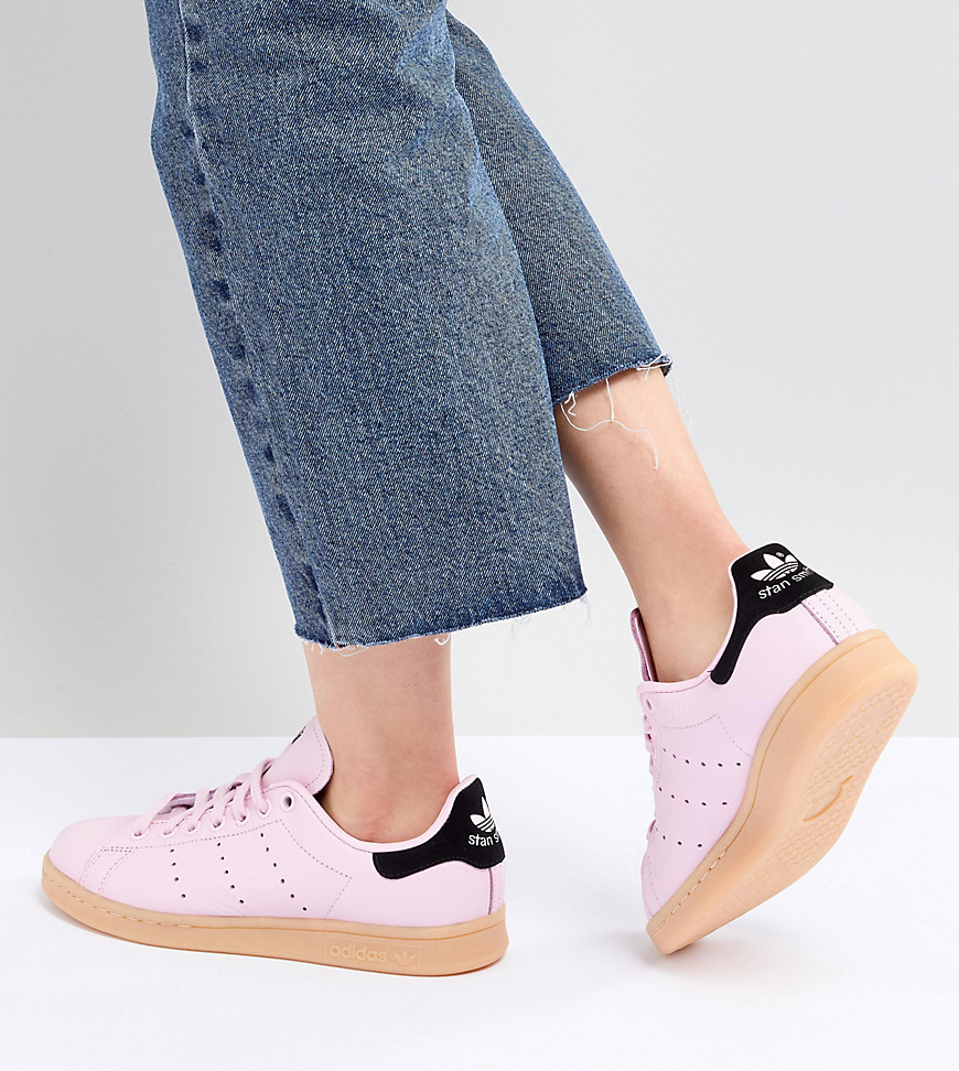 ADIDAS ORIGINALS STAN SMITH SNEAKERS IN PINK WITH GUM SOLE - PINK,CQ2812