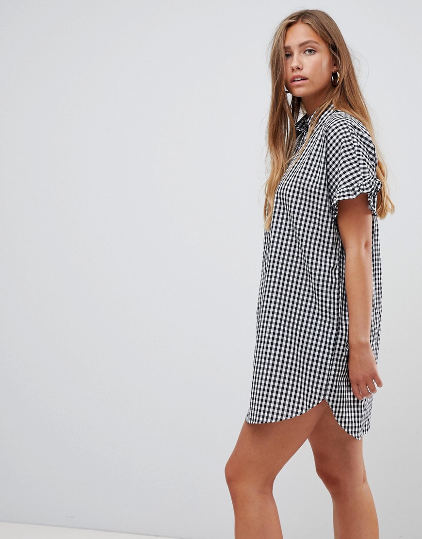 Gilli gingham shift dress with frill sleeve