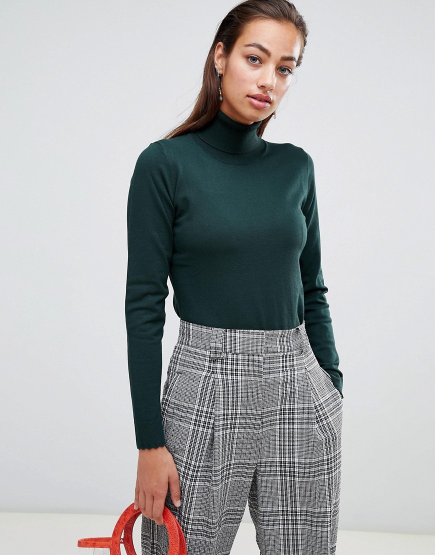 Sisley knitted turtle neck top with scallop hem - Green
