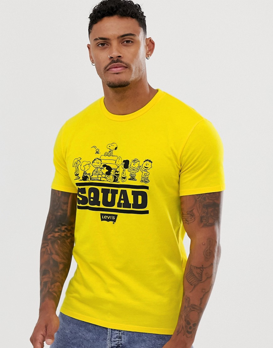 Levi's Peanuts Squad print t-shirt in yellow
