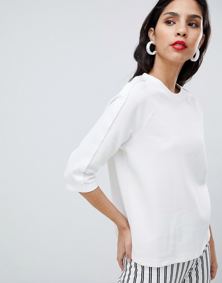 Boss Casual Pleat Detail Shell Top - White
