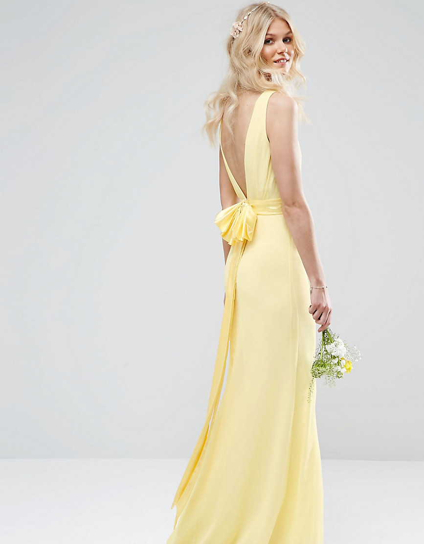 Свадебное платье макси с сатиновым бантом сзади TFNC Petite - Желтый 