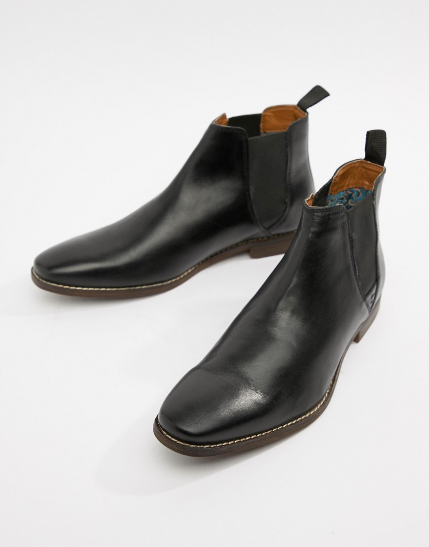 Red Tape Tapton Chelsea Boots In Black