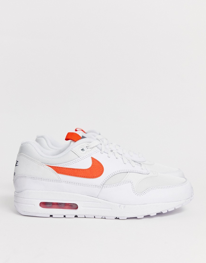Nike Air Max 1 Trainers In White CD1530-100