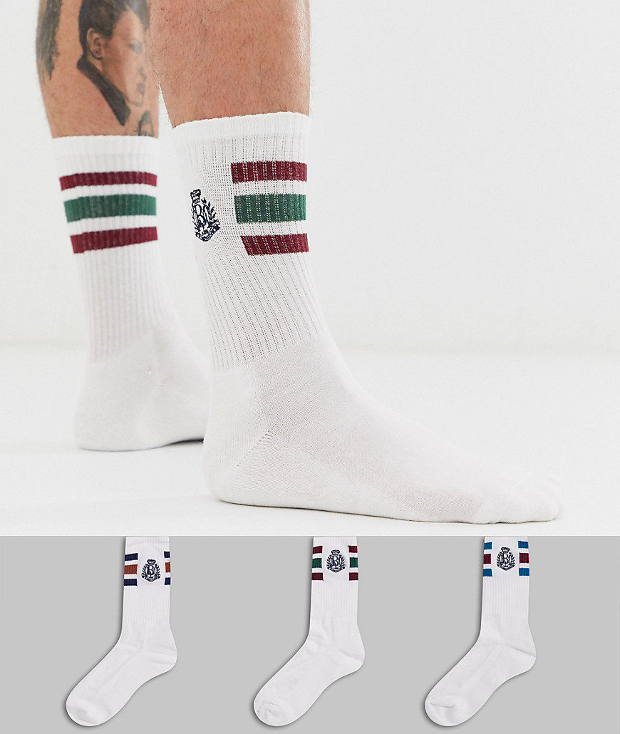 Burton Menswear socks in white in 3 pack