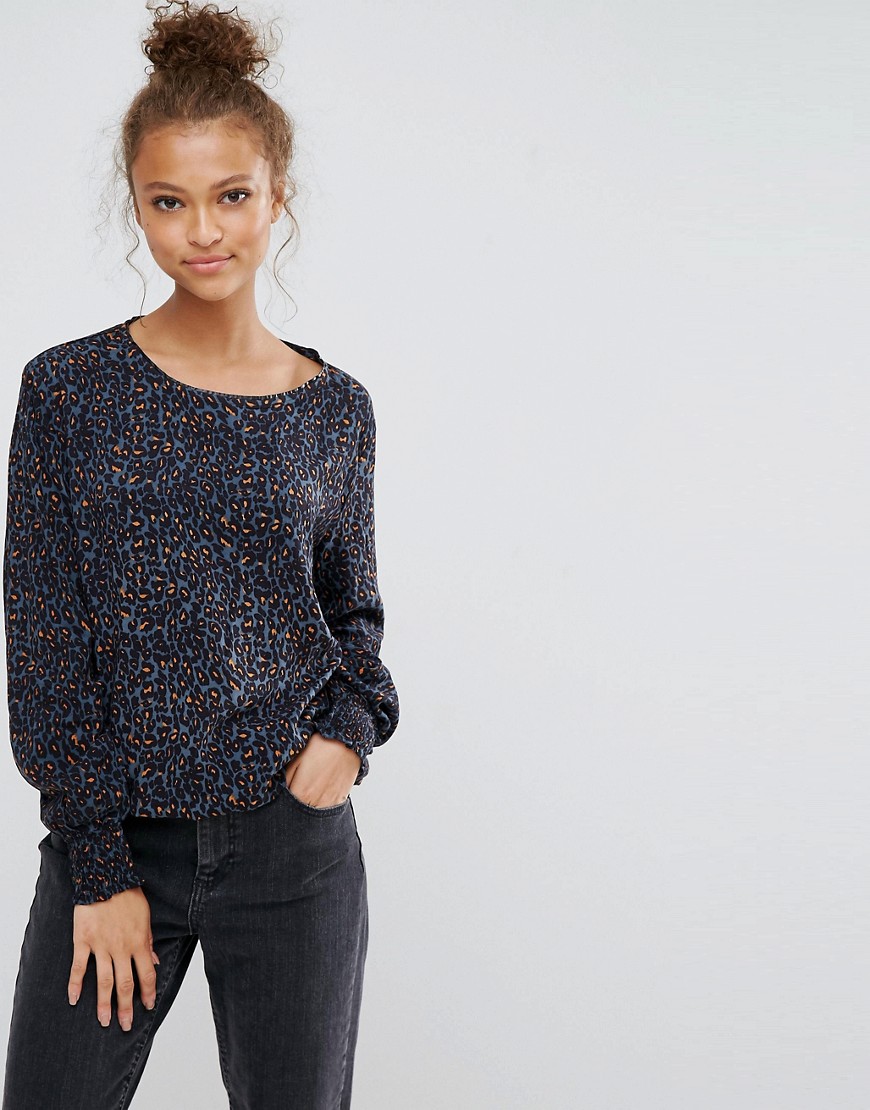 B.Young Leopard Print Top With Gathered Sleeve - Combi 1