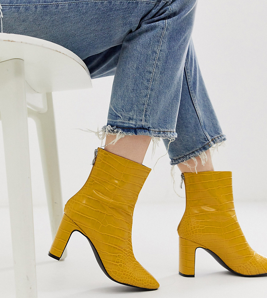Z_Code_Z Exclusive Sanaa vegan heeled ankle boots in yellow croc