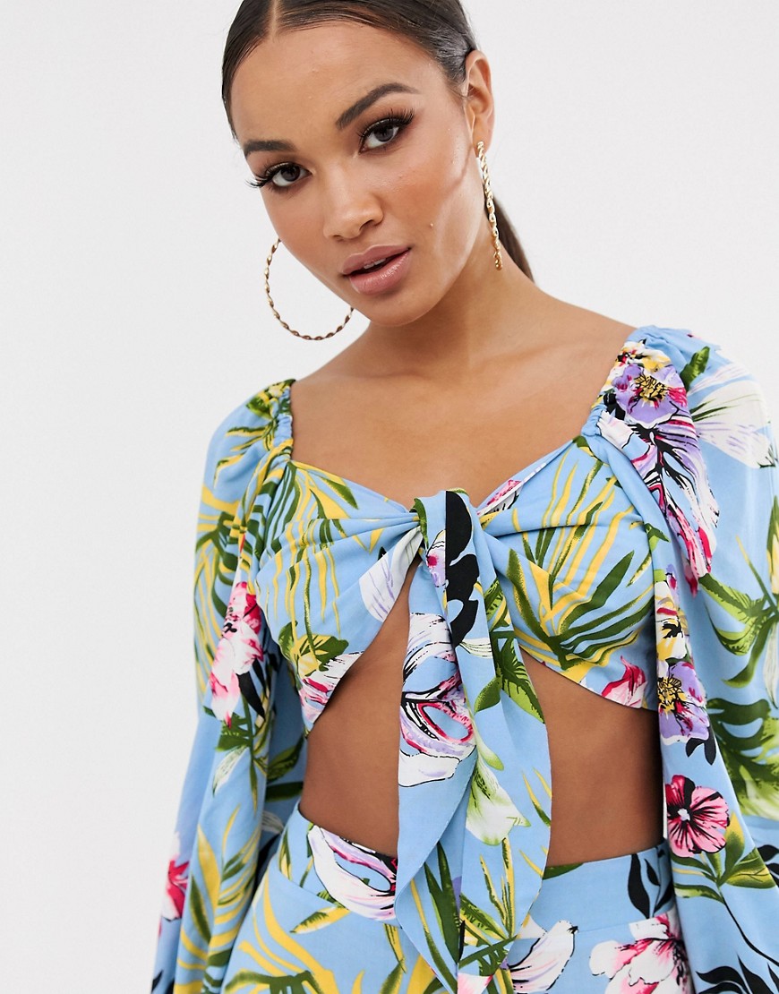Lasula crop top with tie front in summer floral print