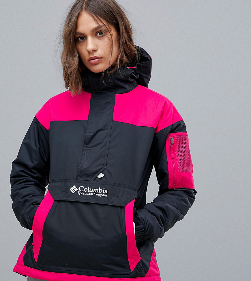 Columbia Challenger Pullover in Black/Pink