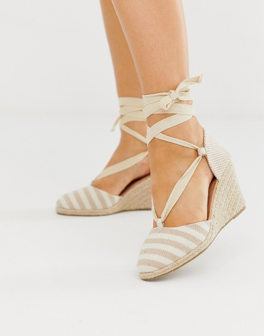 Boohoo heeled espadrille sandals with ankle ties in cream with stripe