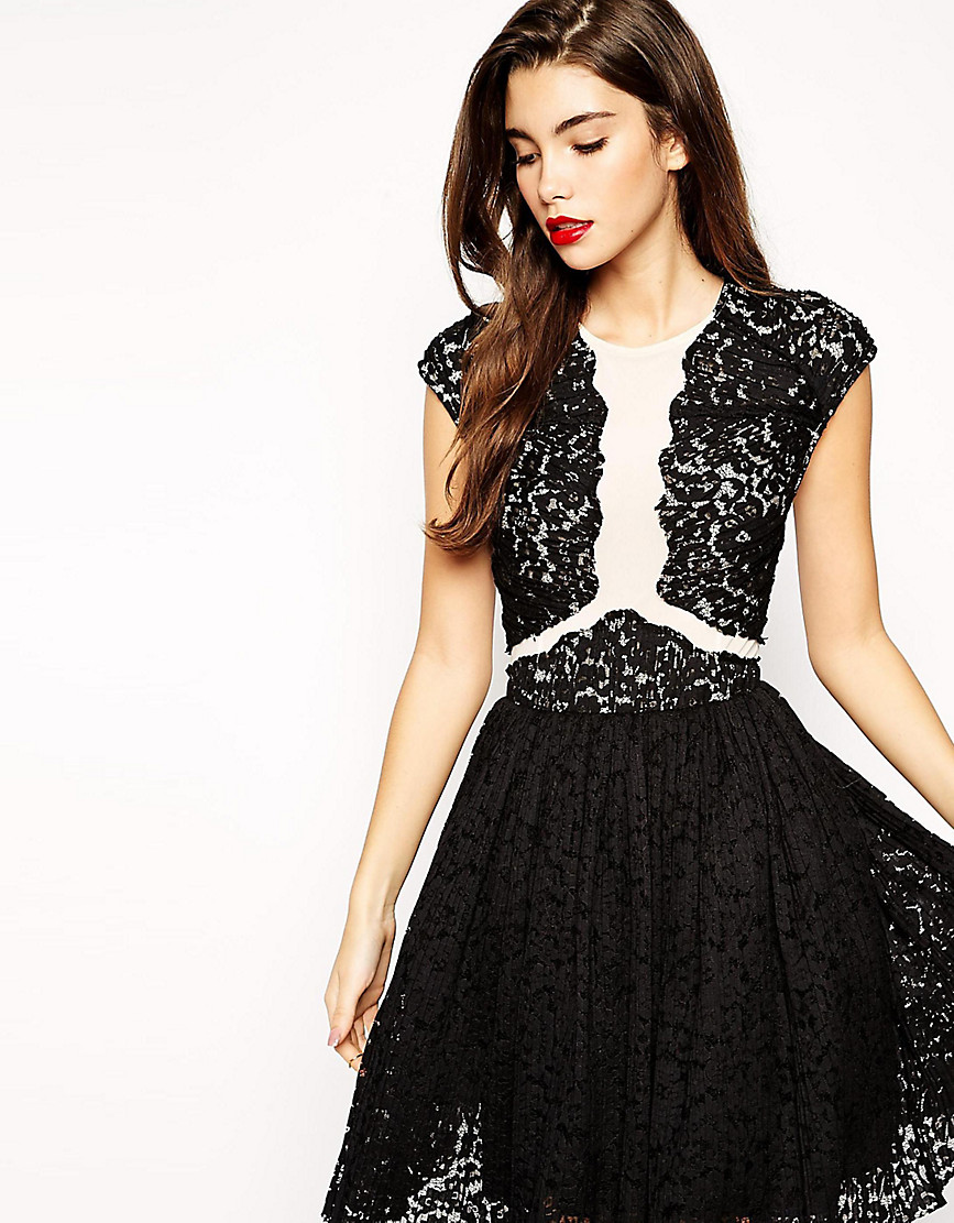ASOS PETITE Premium Prom Dress With Lace Applique