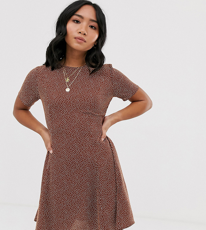 New Look Petite fitted day dress in brown spot