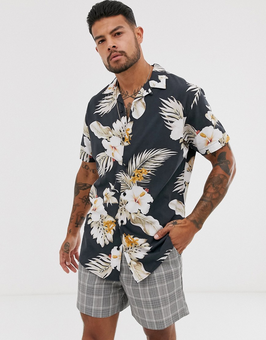Jack & Jones Premium revere collar floral print shirt short sleeve shirt in black