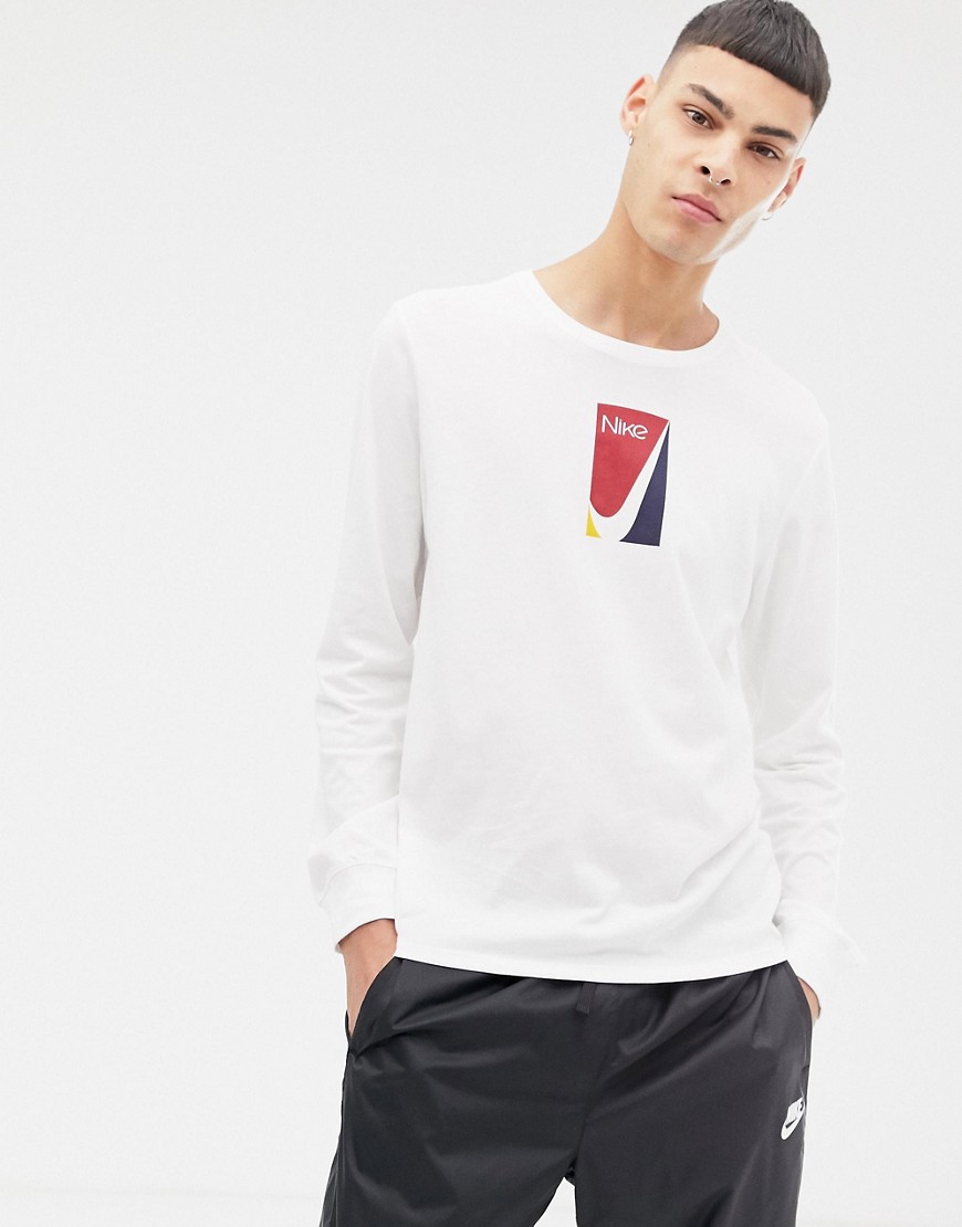 Nike SB Long Sleeve T-Shirt With Back Print In White 923462-100 - White