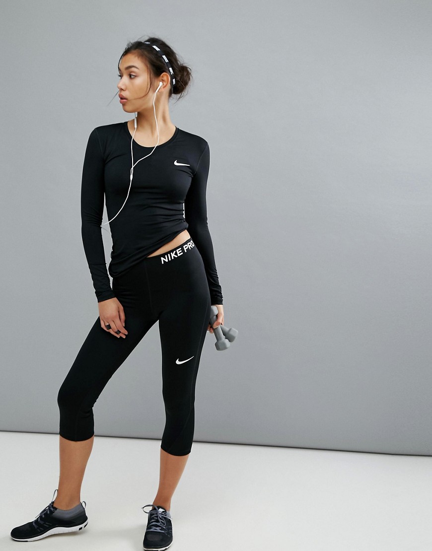 Nike Pro Training Capri Legging In Black