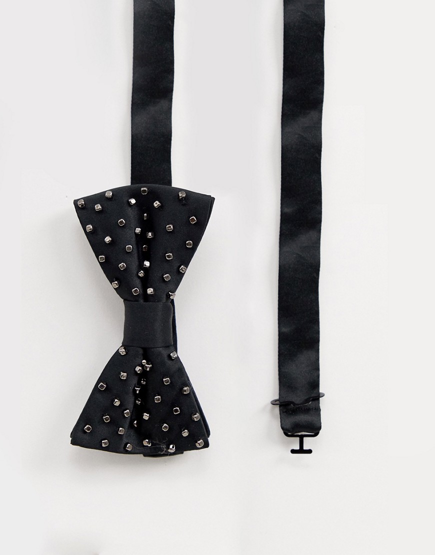 Moss London bow tie with studs
