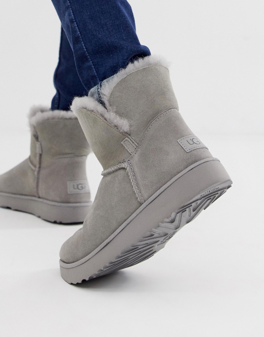 UGG Classic Cuff Mini Boot in Grey